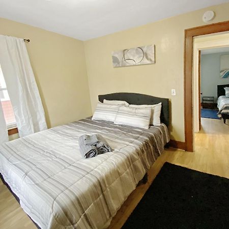 Lux 3Br, Steps From Airport, U Of R & Grocery Stores Rochester Ngoại thất bức ảnh