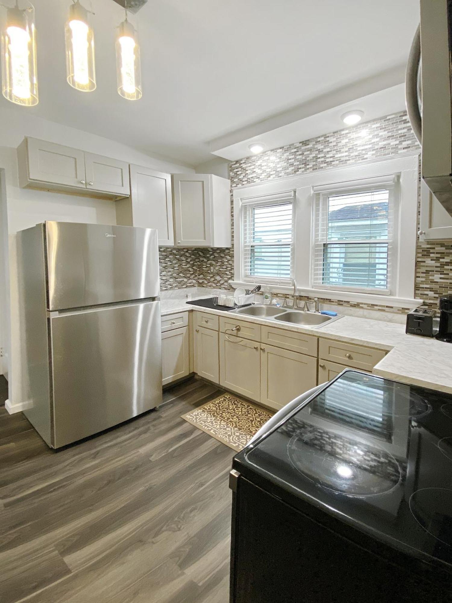 Lux 3Br, Steps From Airport, U Of R & Grocery Stores Rochester Ngoại thất bức ảnh